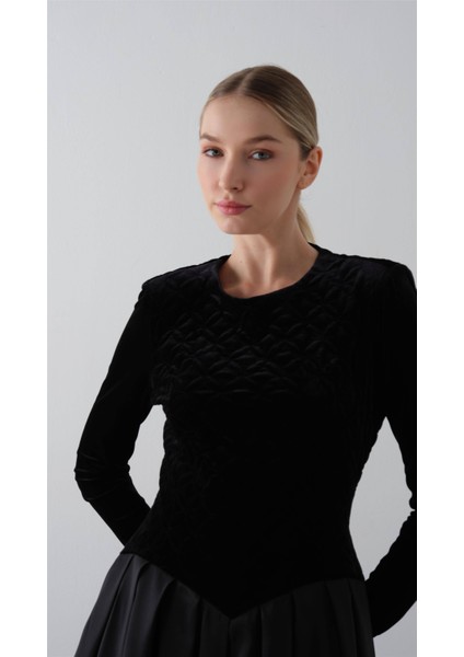 Kapitone Detaylı Elbise Siyah indirimleri