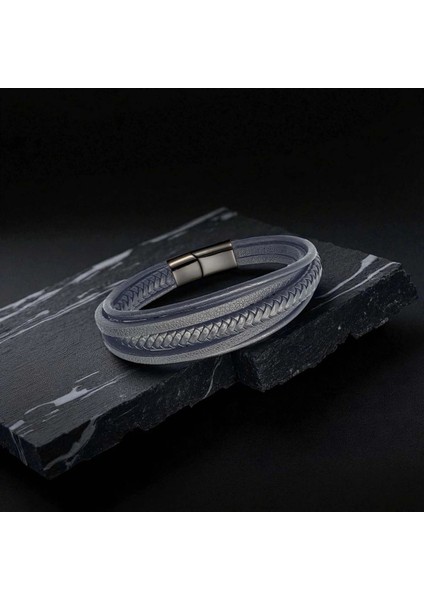 Siyah Çoklu Deri Bileklik 33513B2D2 fiyatları