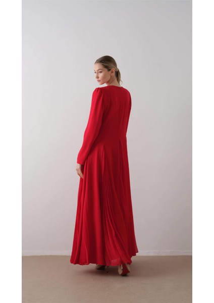 Parça Piliseli Krep Şifon Elbise Kırmızı modelleri