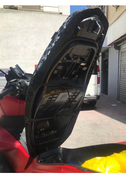 Akdeniz Sele Kaplama Pcx 125 Delüx Forged Carbon Lastikli Sele Kılıfı