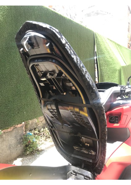 Akdeniz Sele Kaplama Pcx 125 Delüx Forged Carbon Lastikli Sele Kılıfı