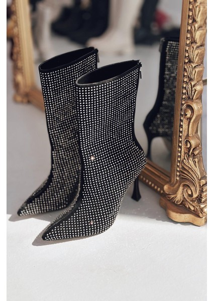Simley Topuklu Kadın Çizme Siyah Süet Gri Taşlı modelleri