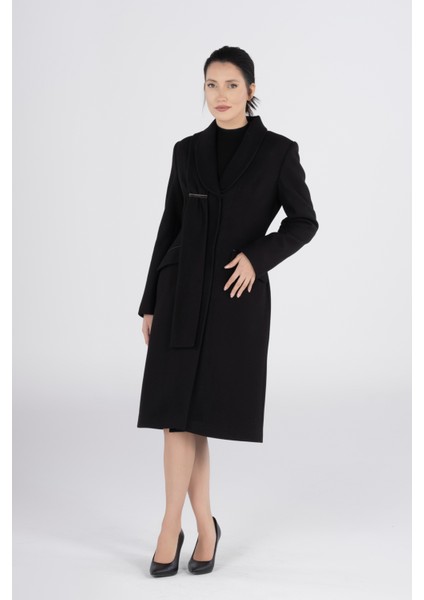 Deri Sırt ve Cep Detaylı Siyah Midi Kaşmir Kaşe Kaban - Şık, Sıcak ve Konforlu Tasarım indirimleri
