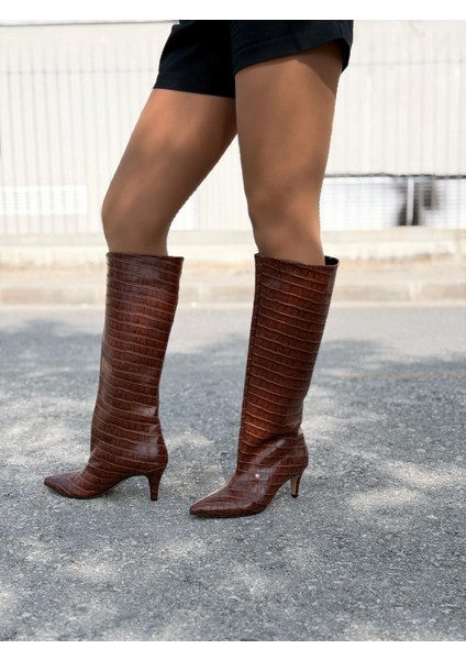 Gwen Desenli Kadın Çizme Taba modelleri