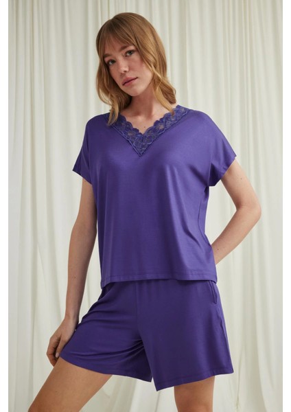 Monamise Kısa Kollu Dantelli V Yaka Şort Takımı