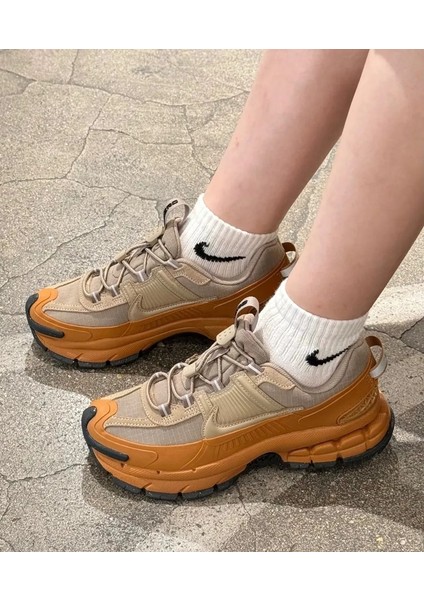 Zoom Vomero Roam Kadın Sneaker Su Geçirmez Ayakkabı-Sportxoutlet indirimleri