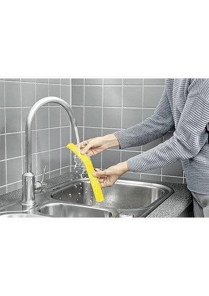 Wv 7 Signature Line Akülü Pencere Süpürgesi, Pil Ömrü: 100 Dakika, LED Şarj Durumu Göstergesi, 2 Başlığı, 2 Mikrofiber Kılıflı Püskürtme Şişesi, Kir Kazıyıcı, 20 ml Pencere Temizleyici fiyatları