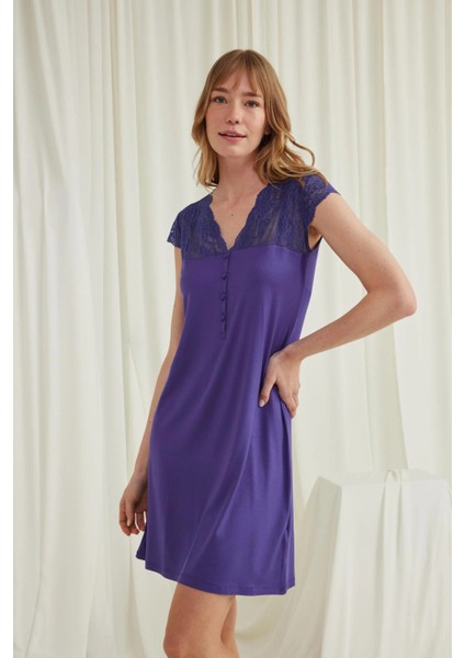 Monamise Kolu Omzu ve Yakası Dantelli Önü Düğmeli Gecelik fırsatları