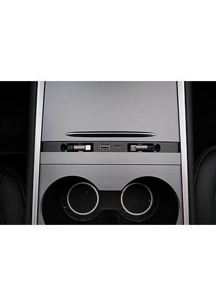 Tesla Model Y ile Uyumlu USB Type-C Lightning Şarj Çoklayıcı Adaptör fiyatları