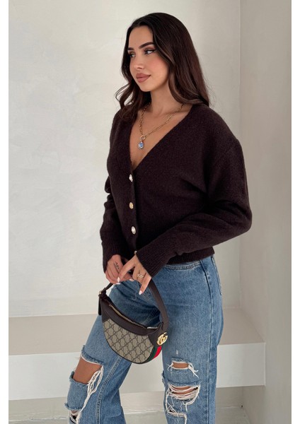 Kadın Düğmeli V Yaka Triko Hırka – Klasik & Şehirli Stil indirimleri