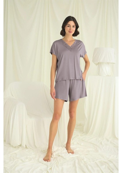 Monamise Kısa Kollu Dantelli V Yaka Şort Takımı