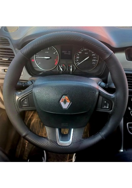 Dikişli Direksiyon Kılıfı Karbon Deri Noktalı Deri Siyah Dikişli Reno Latitude Için