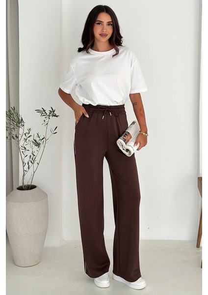 Kadın Lastikli Bel Bağcıklı Bol Paça Pantolon – Rahat & Minimal Stil
