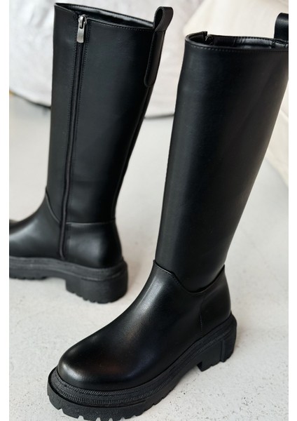 Vynor Siyah Fermuarlı Günlük Kadın Çizme