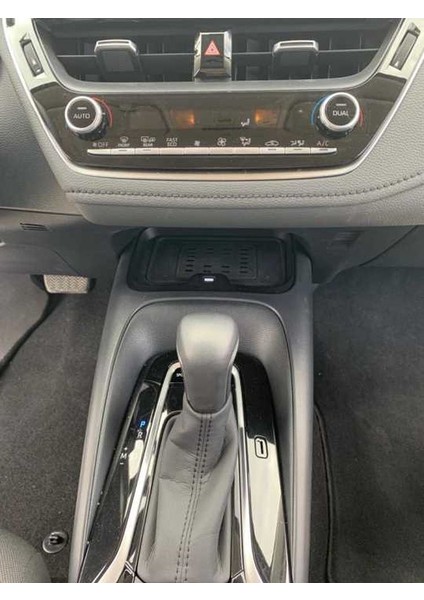Corolla 2019+ Telefon Şarj Kiti fiyatları