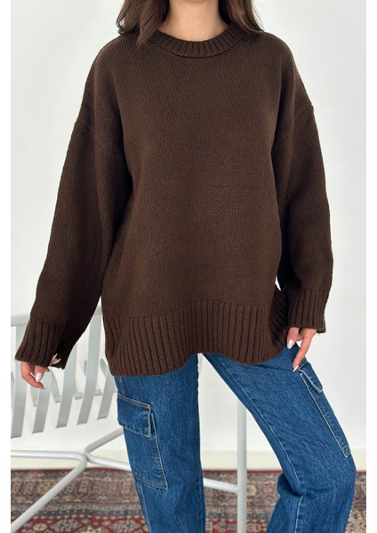 Kadın Oversize Triko Kazak – Rahat & Şehirli Stil modelleri