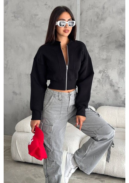 Kadın Fermuarlı Fit Cropped Sweatshirt – Sportif & Şehirli Stil fırsatları
