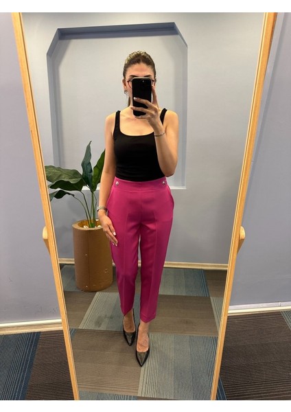 Bel Lasti̇kli̇ Düğmeli̇ Pantolon fırsatları