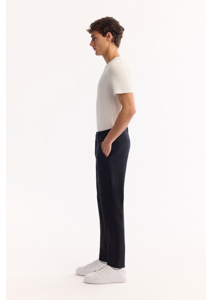 Erkek Koyu Lacivert Yanı Lastikli Kolay Ütülenen Slim Fit Pantolon A52Y3040 modelleri