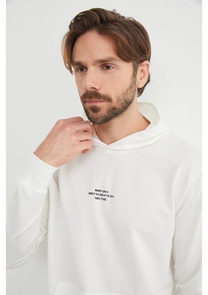 Yazı Baskılı Kapüşonlu Sweatshirt indirimleri