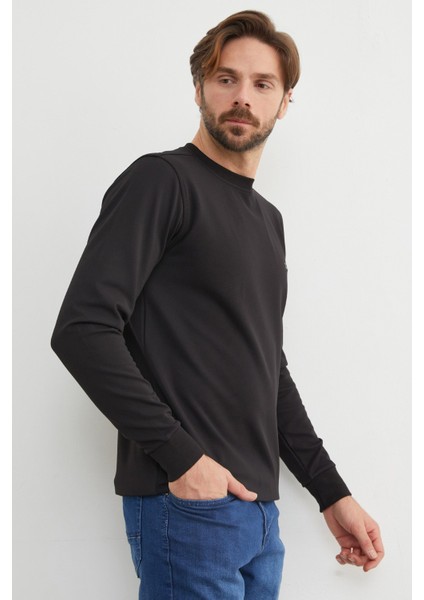 Yazı Kabartmalı Bisiklet Yaka Mevsimlik Sweatshirt modelleri