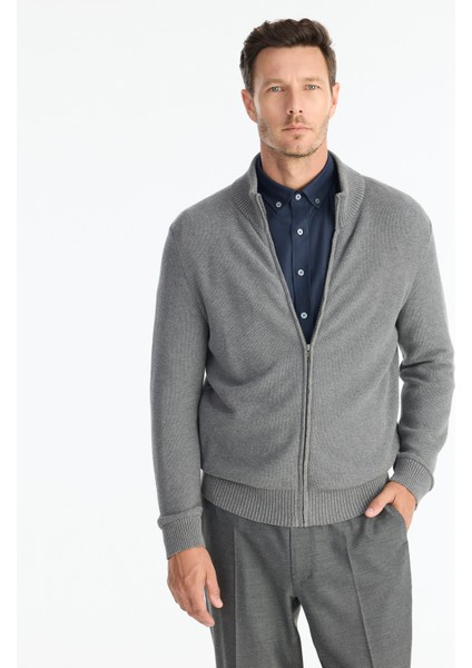 Regular Dik Yaka Uzun Kol Kazak