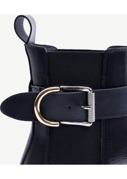 Lastikli Ve Tokalı Deri Bot fırsatları