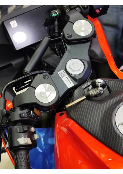 Cfmoto Sr 250 Cep Telefon Tutucusu