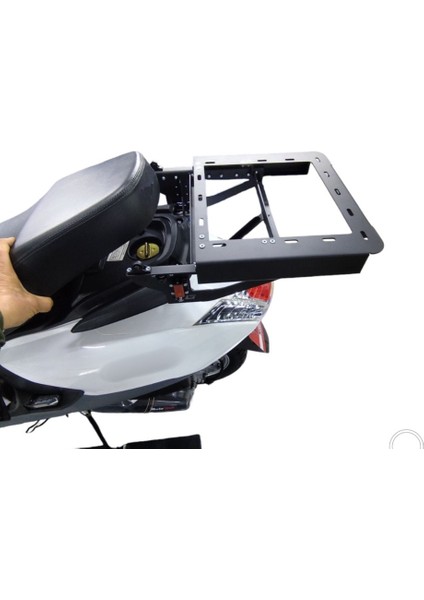 Spontini 125 Kurye Çanta Demiri (Tekerli Kayar Sistemli) indirimleri