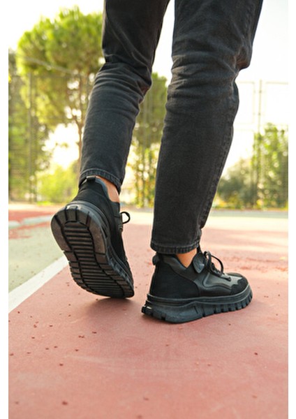 Siyah Erkek Bot Yüksek Topuklu Ortapedik İç Taban ile Rahat Kullanım