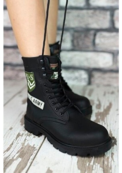 Siyah Erkek Bot 0012538