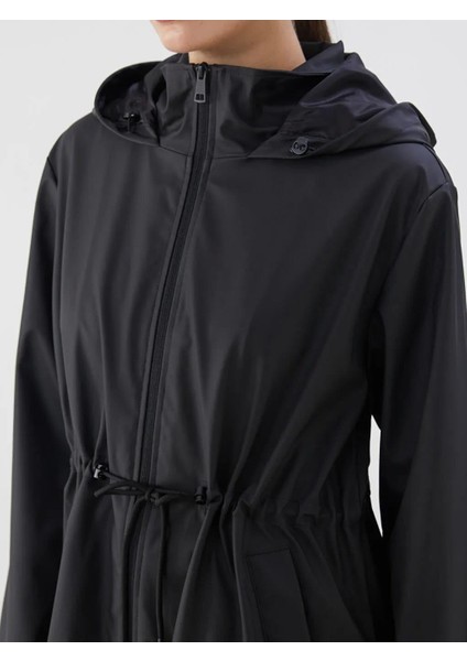 Kapüşonlu Kadın Yağmurluk (W5) modelleri