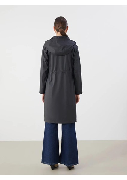 Kapüşonlu Kadın Yağmurluk (W5) indirimleri