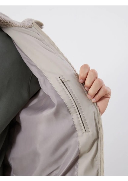 Standart Kalıp Gömlek Yaka Erkek Deri Görünümlü Mont (W5) fırsatları