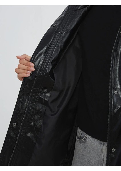 Dik Yaka Oversize Kadın Deri Görünümlü Mont (W5) fırsatları