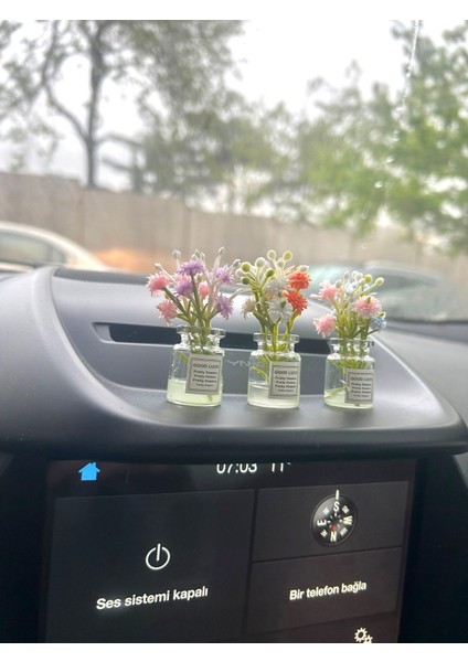 Dekoratif Mini Araba Süsü Sevimli Çiçek Saksıları 4 Adet 6,3 cm x 3 cm modelleri