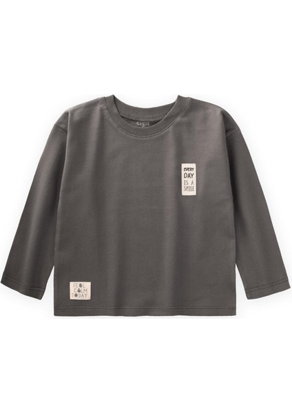 Etiket Detaylı Mevsimlik T-Shırt 2-10 Yaş Haki Yeşil