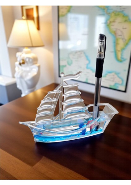 Mistik Deniz Temalı Gemi Sulu Kalemlik – Dekoratif Masaüstü Biblo (14.5 Cm) fırsatları