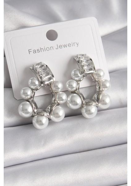 Pirinç Gümüş Renk Su Yolu Zirkon Taşlı Incili Halka Model Kadın Küpe - Lisinya