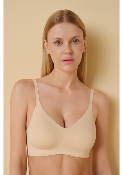 Dikişsiz Lazer Kesim Toparlayıcı Hayalet Sütyen (Çıkarılabilir Pedli)