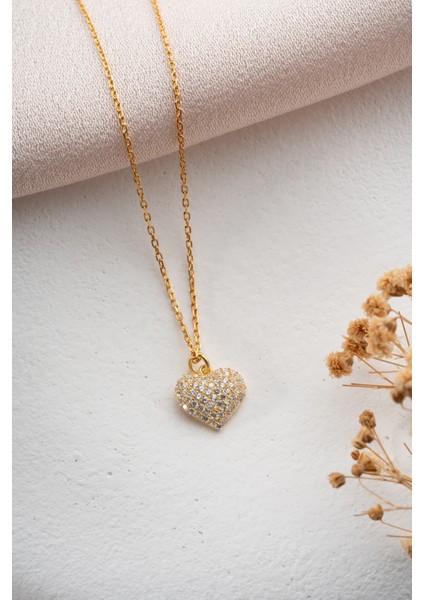 925 Ayar Gümüş Işıklı Kutuda Gold Kaplama Zirkon Taşlı Kalp Model Aşk Kolye indirimleri