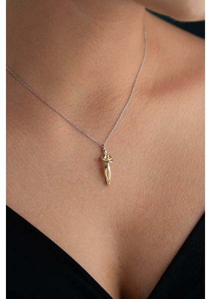 925 Ayar Gümüş Işıklı Kutuda Rodyum Kaplama Birbirine Sarılan Sevgili Aşk Kolye modelleri