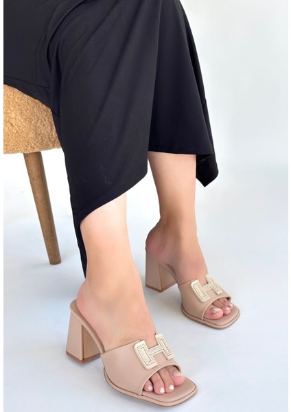 Caren Bej Cilt Topuklu Terlik - Lisinya modelleri