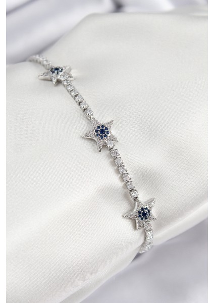 Pirinç Zirkon Taşlı Yıldız Model Gümüş Renk Kadın Bileklik - Lisinya