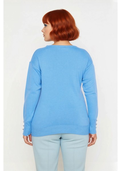 Kadın Düz Desen Regular Kalıp Triko V Yaka Kazak Uzun Kollu ve Şık Düğme Detayları Ile Kaliteli fiyatları