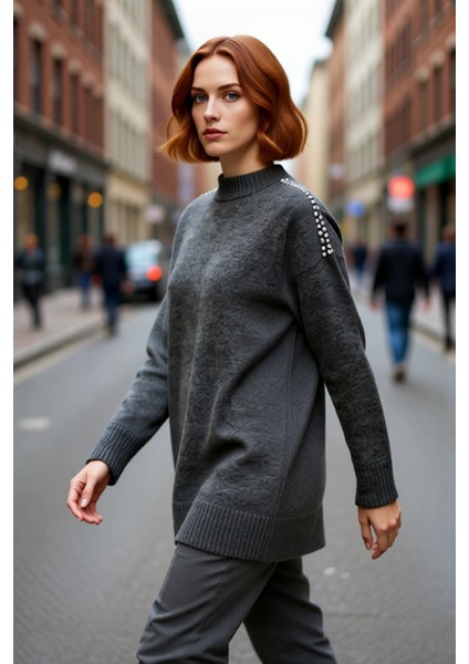 Kadın Tesettür Giyim Için Regular Kalıp Düşük Kol Bisiklet Yaka Taş Detaylı Triko Kışlık Kazak modelleri