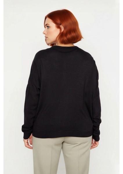 Kadın Tül Detaylı Puantiyeli Bisiklet Yaka Relaxed Kalıp Uzun Kollu Triko Kazak Sonbahar Kış Şıklığı fiyatları