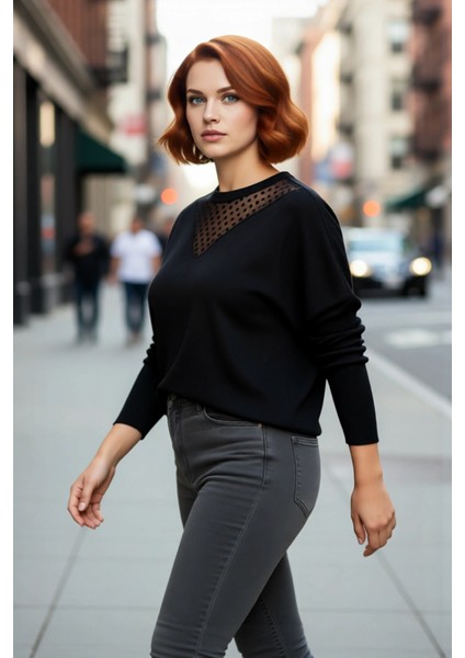 Kadın Tül Detaylı Puantiyeli Bisiklet Yaka Relaxed Kalıp Uzun Kollu Triko Kazak Sonbahar Kış Şıklığı modelleri