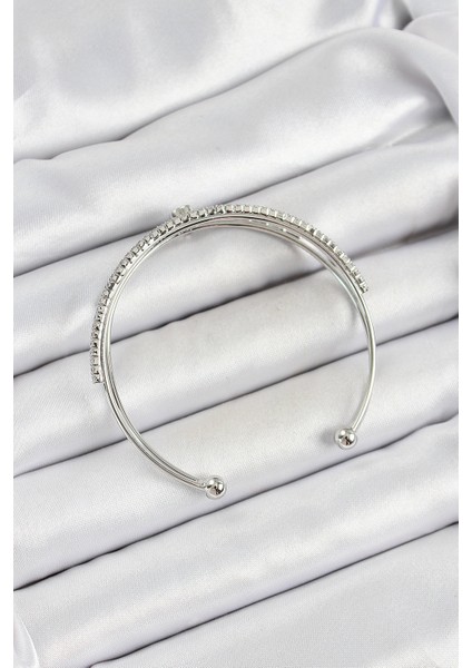 Pirinç Gümüş Renk Zirkon Taşlı Kalp Detaylı Kadın Bileklik - Lisinya fiyatları