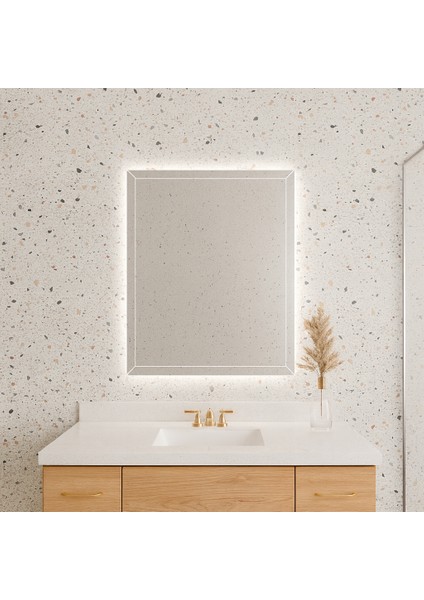 Fasetalı Çerçeve Detaylı LED Işıklı Ayna – Lüks Modern Duvar & Banyo Aynası